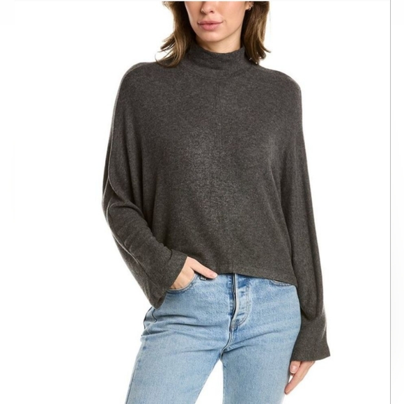 Velvet by Graham & Spencer- Karter Top- Grey Size S - Picture 2 of 7